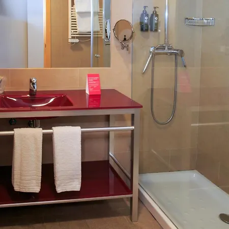 Ramada By Wyndham Madrid Getafe Hotel Buitenkant foto