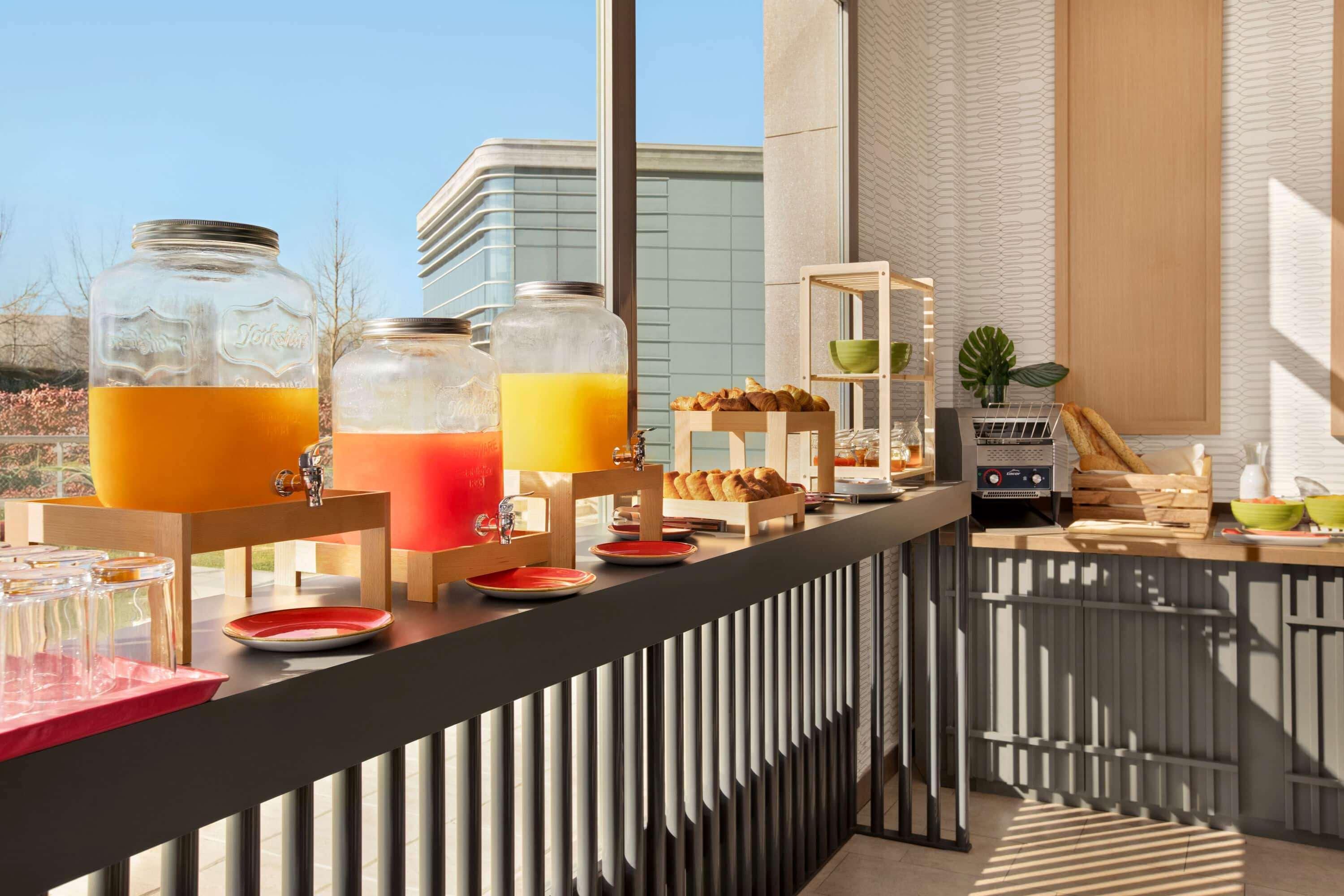 Ramada By Wyndham Madrid 4*