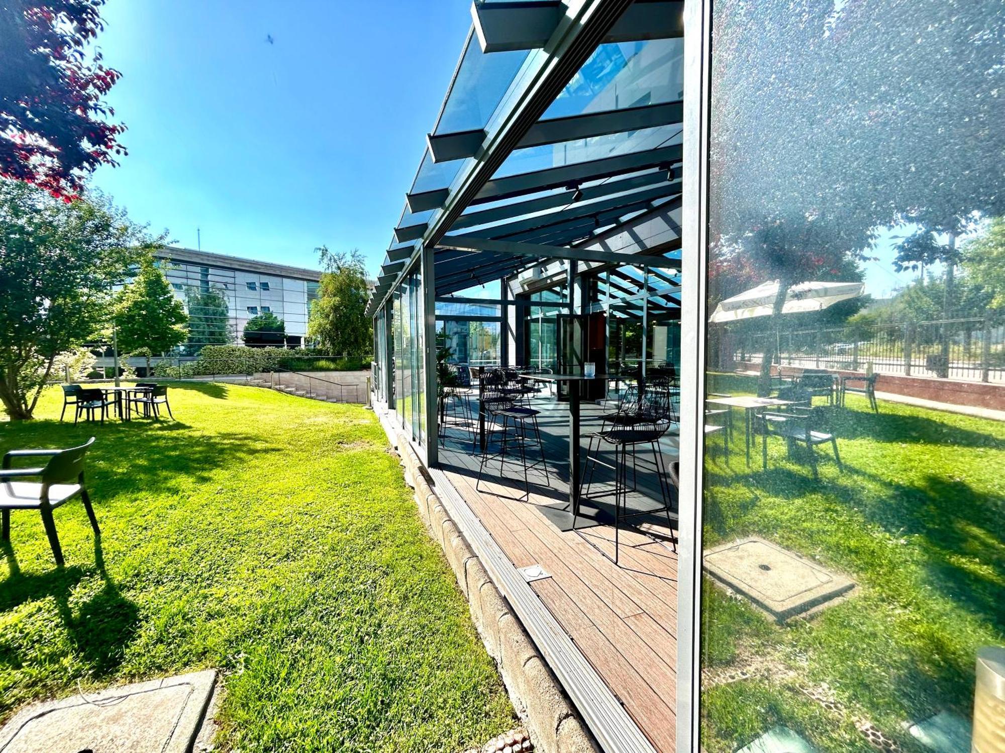 Ramada By Wyndham Madrid Hotel 4*