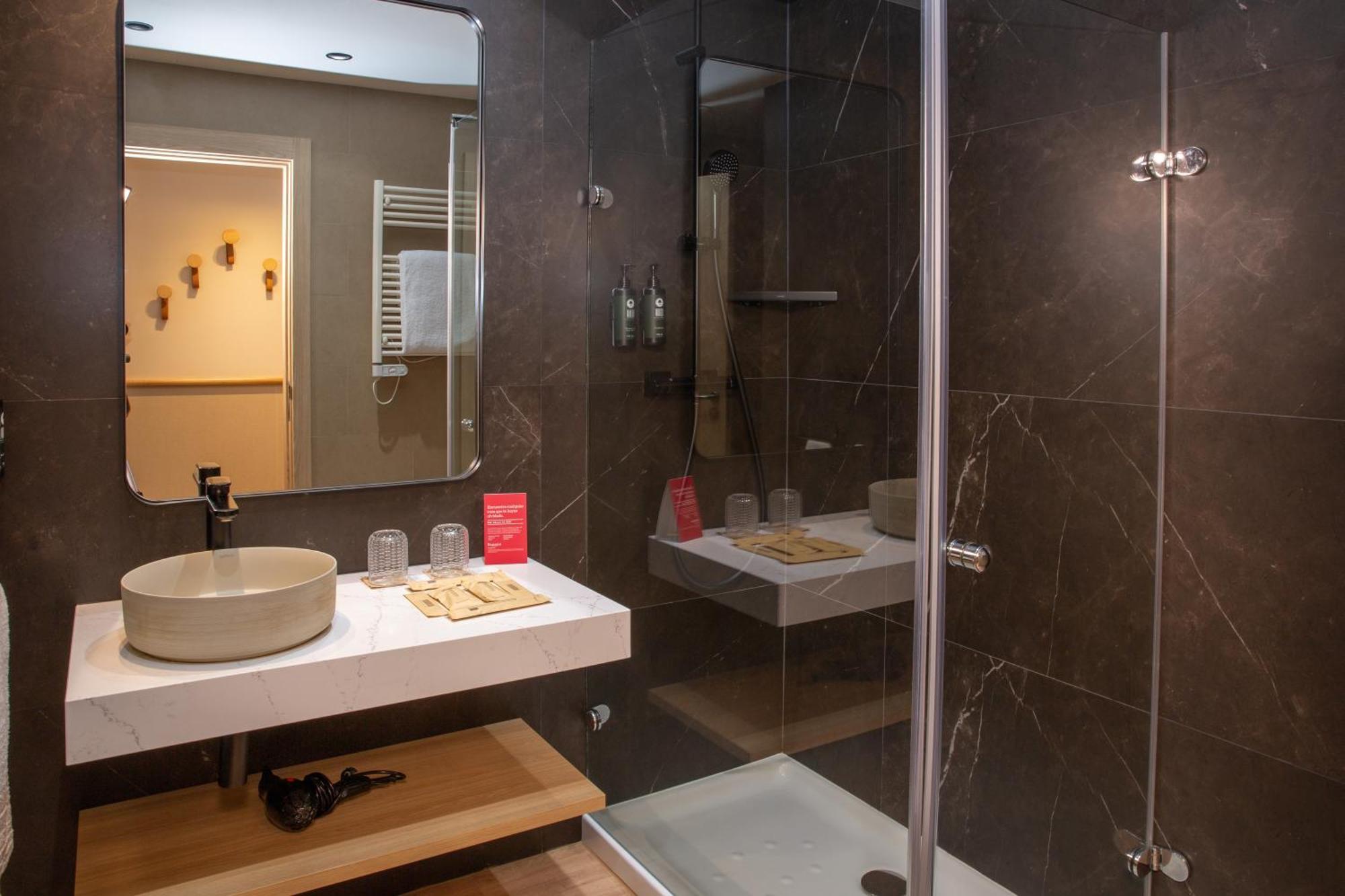 Ramada By Wyndham Madrid